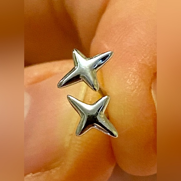 925 Silver Star Earrings - Picture 4 of 5